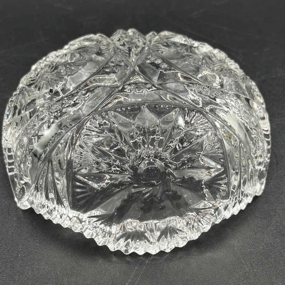 Vtg Cut Glass Nut Bowls Set of 5 Pinwheel Fan Sawtooth Rim Heavy Glass 4.5" - Picture 10 of 10